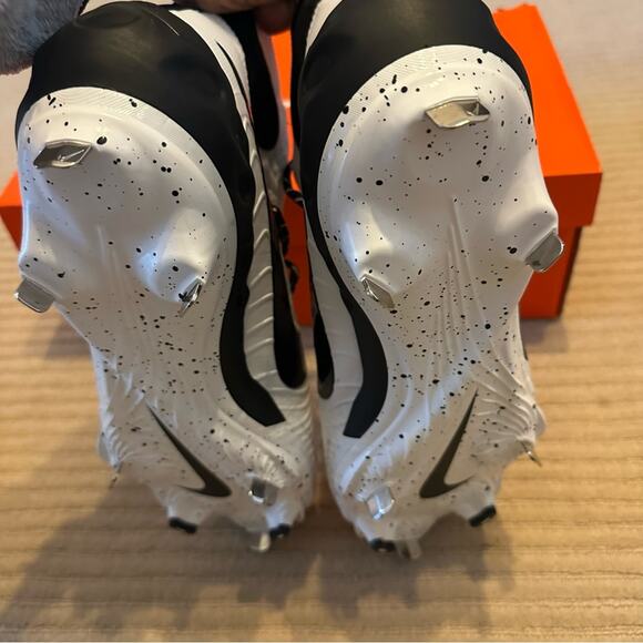 Nike Alpha Huarache NXT MCS
Men's Baseball Cleats - Picture 7 of 12